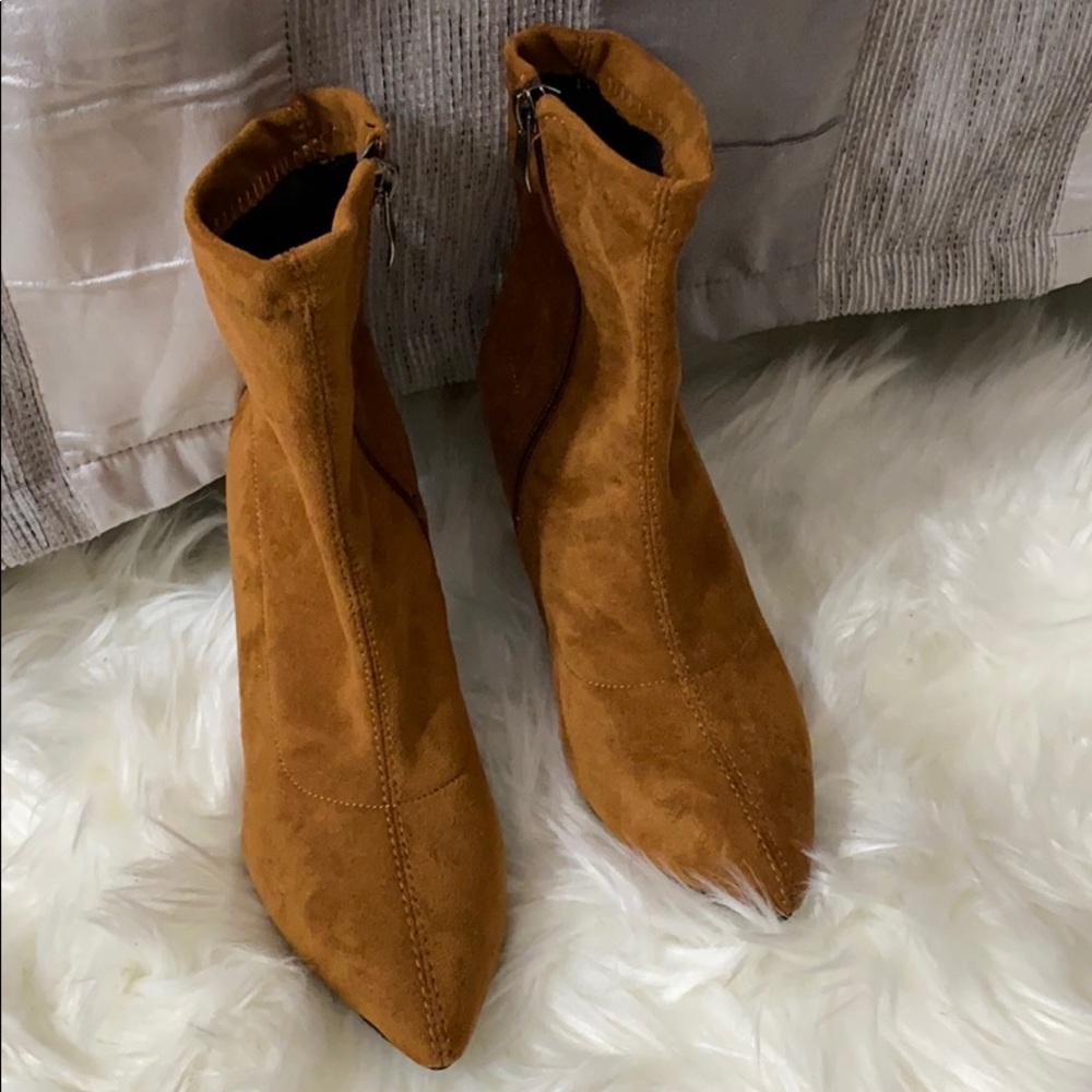 Ankle boots